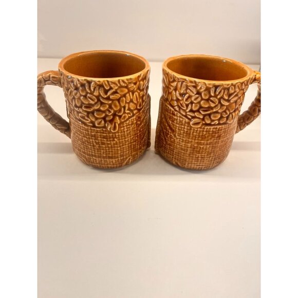 Set of 2 Vintage MCM Japan Brown Coffee Bean Burlap Sack Coffee Mugs Japan - Picture 1 of 5